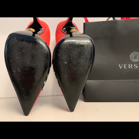 Versace used 1x, lightly used heels. - Picture 5 of 5